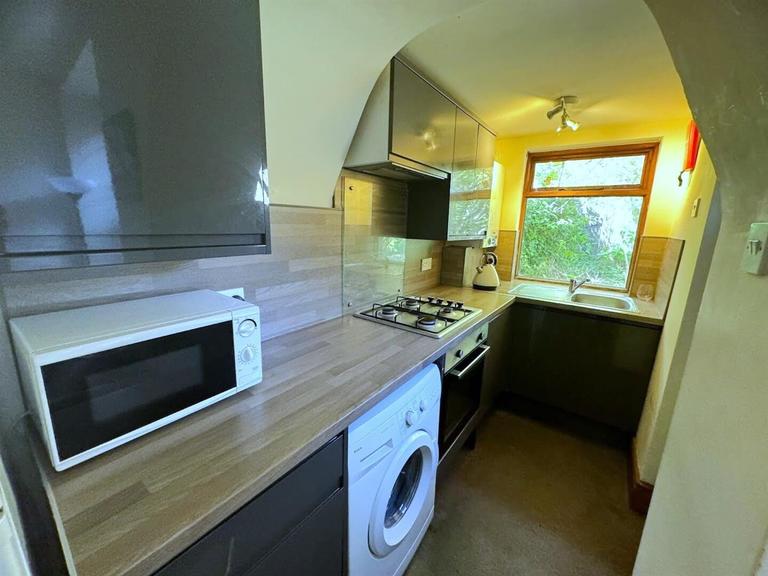 Beehive Road, Crookesmoor, Sheffield, S10 1EP