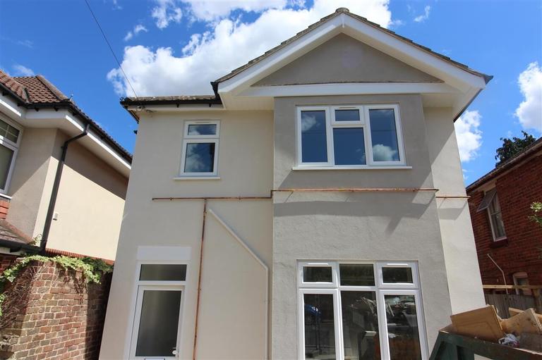 Belmont Road Lower Flat, Portswood, Southampton, SO17 2GE