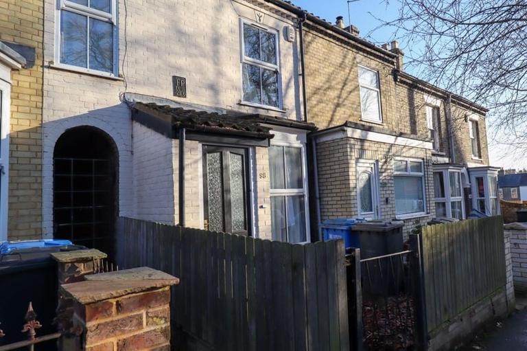 3 bedroom house for rent Edinburgh Road, Norwich, NR2 3RL UniHomes