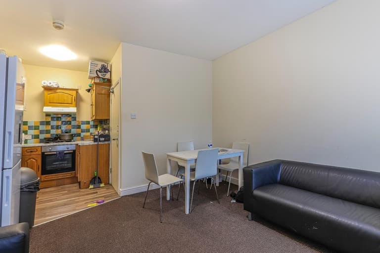 Allensbank Road, Heath, Cardiff, CF14 3PN