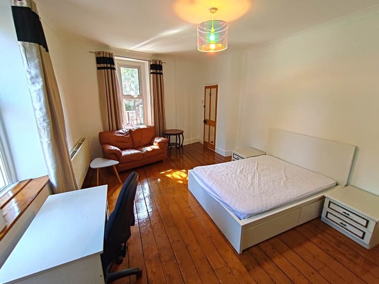 Senghennydd Place, Cathays, Cardiff, CF24 4AF Senghennydd Place, Cathays, Cardiff, CF24 4AF
