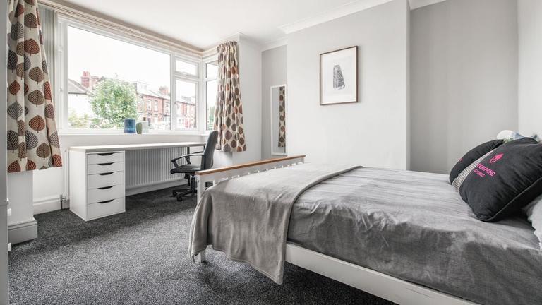 Trelawn Crescent, Headingley, Leeds, LS6 3JW