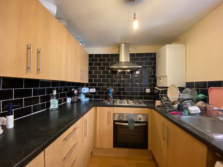 Kitchener Road, Portswood, Southampton, SO17 3SF