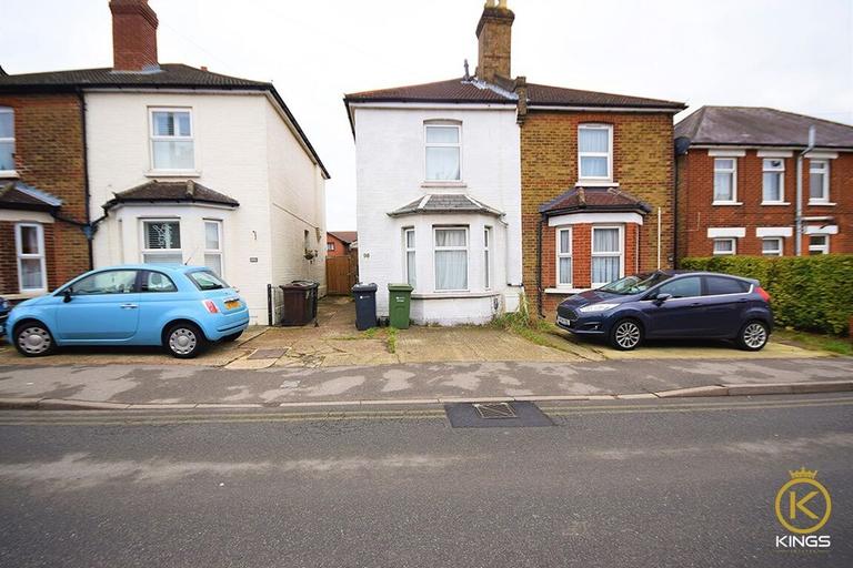 4 bedroom house for rent Manor Road, Surrey, GU2 9NR UniHomes