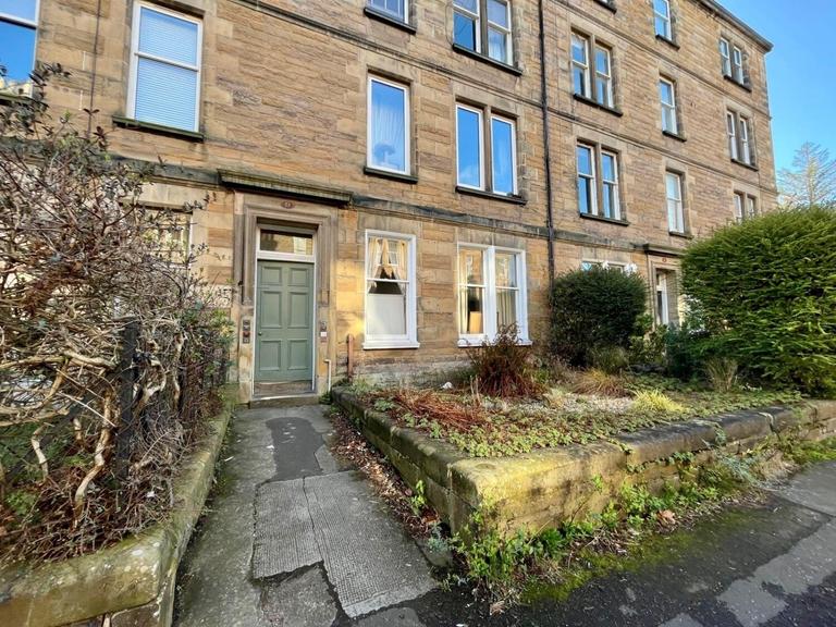 Comiston Gardens, Morningside, Edinburgh, EH10 5QH