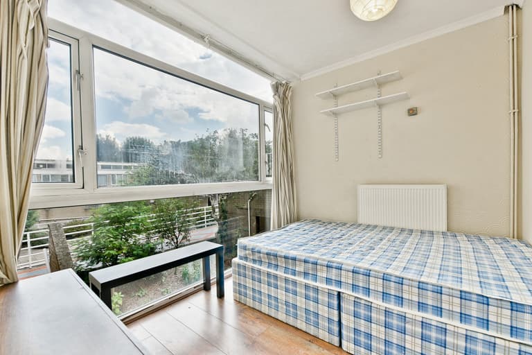 Whitebeam Close, Oval, London, SW9 0EG Whitebeam Close, Oval, London, SW9 0EG