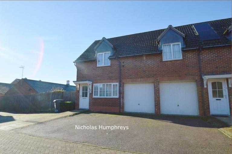 2 bedroom house for rent Tiger Moth Way, Hertfordshire, AL10 9LT UniHomes