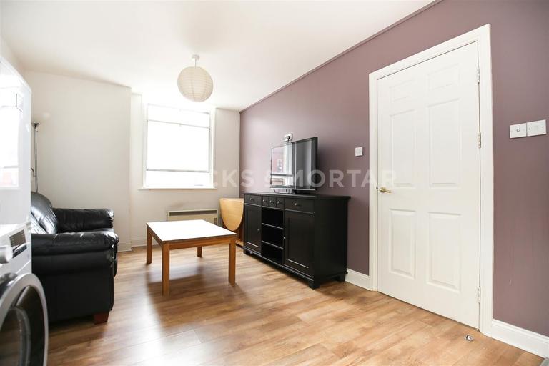 The Gatehouse, City Centre, Newcastle, NE1 5SF