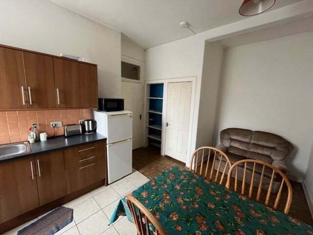 (2F2) Gorgie Road, Gorgie, Edinburgh, EH11 2PN