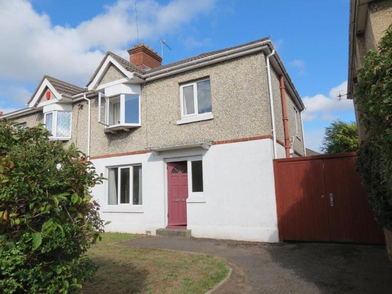 Shirley Road, Winton, Bournemouth, BH9 1SL