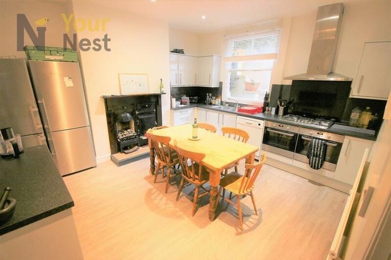 St Michaels Road, Headingley, Leeds, LS6 3BG