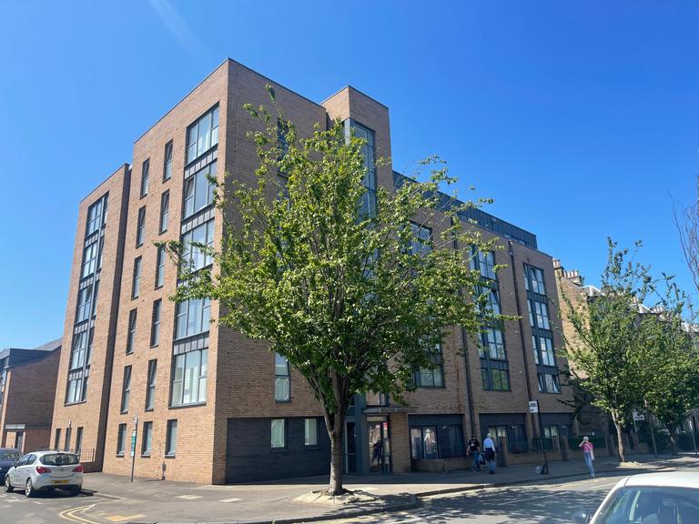 (22) Mcdonald Road, Leith, Edinburgh, EH7 4QU