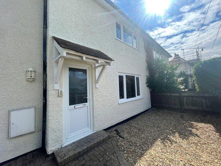 5 bedroom house for rent Rough Common Road, Canterbury, CT2 9DE UniHomes