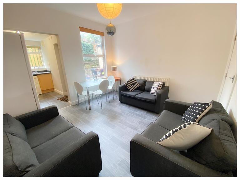 5 bedroom house for rent Burns Road, Sheffield, S6 3GJ UniHomes