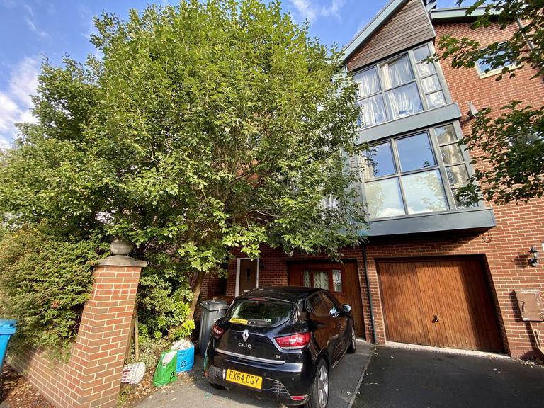 Waverton Road Fallowfield, Fallowfield, Manchester, M14 7EB