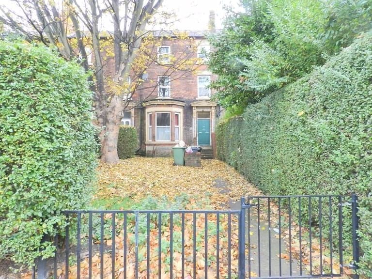 145 Belle Vue Road, Hyde Park, Leeds, LS3 1DY 145 Belle Vue Road, Hyde Park, Leeds, LS3 1DY