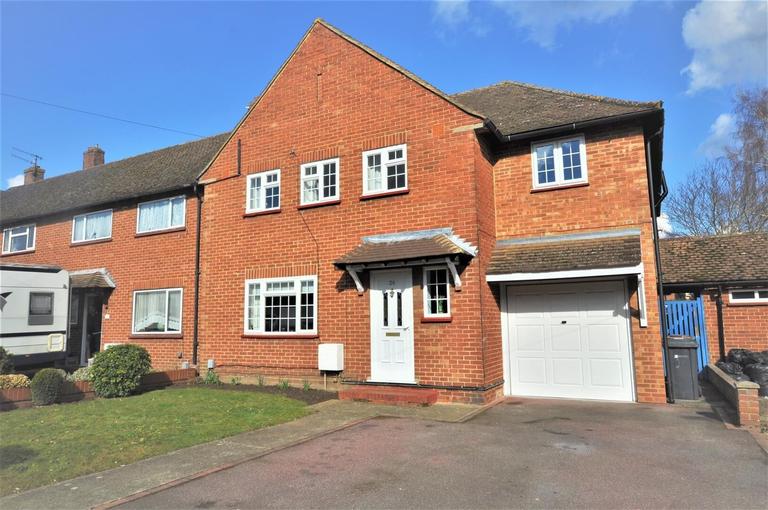 Hornbeam Road, Guildford, Surrey, GU1 1LR