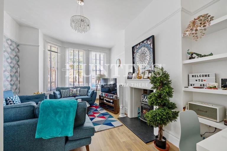 Sumatra Road, Camden, London, NW6 1PN