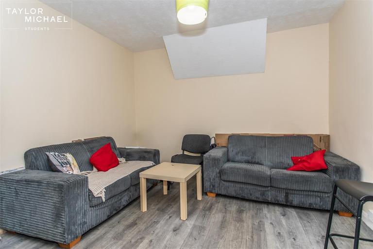 Ewart Street, Hanover, Brighton, BN2 9UP