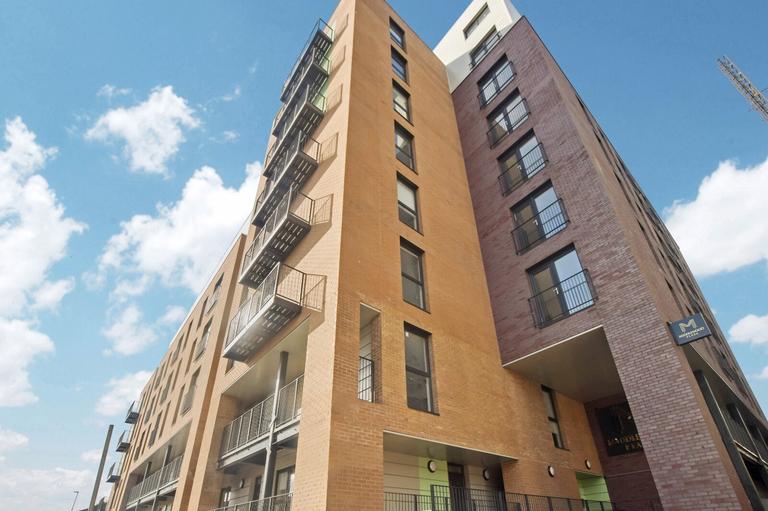 Middlewood Plaza, Salford, Manchester, M5 4YW