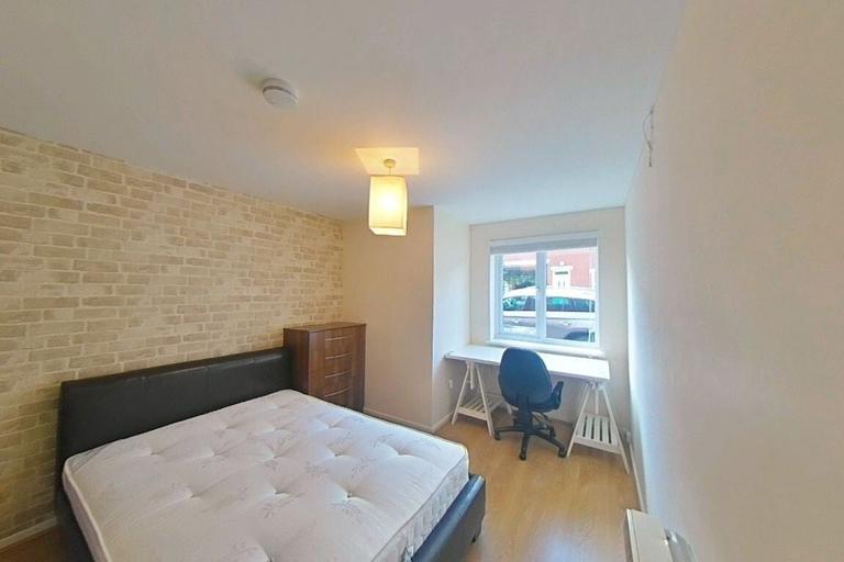 Havelock Street, Golden Triangle, Loughborough, LE11 5DH