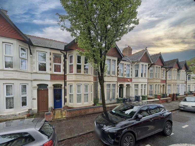 Canada Road, Heath, Cardiff, CF14 3BW