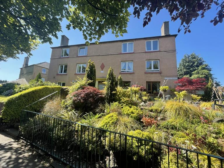 Hutchison Crossway, Slateford, Edinburgh, EH14 1RS