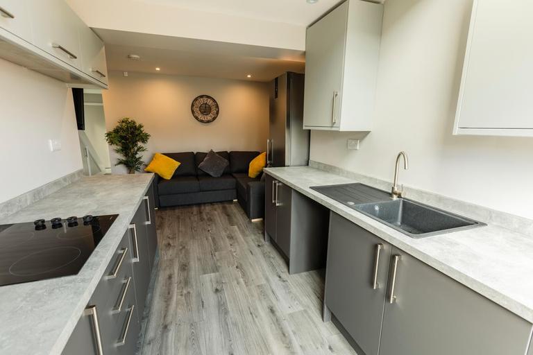 12 bedroom house for rent Bolsover Street, Sheffield, S3 7NA UniHomes