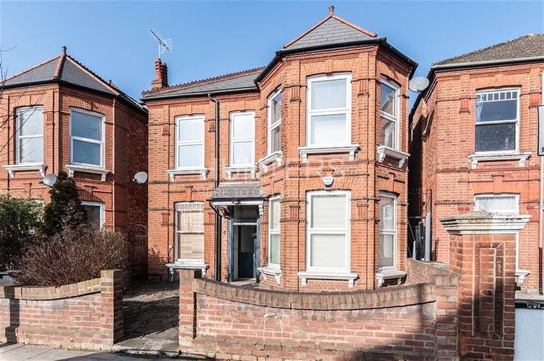 Manstone Road, Camden, London, NW2 3XG