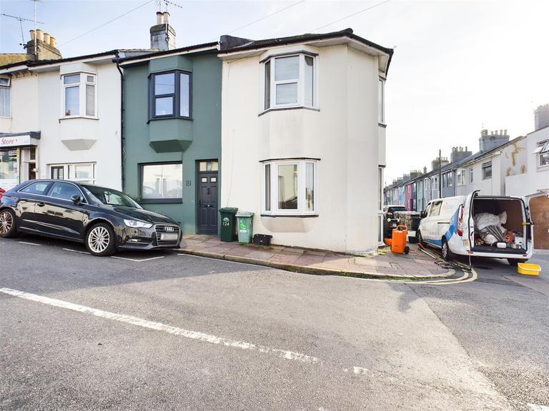 Islingword Road, Hanover, Brighton, BN2 9SG