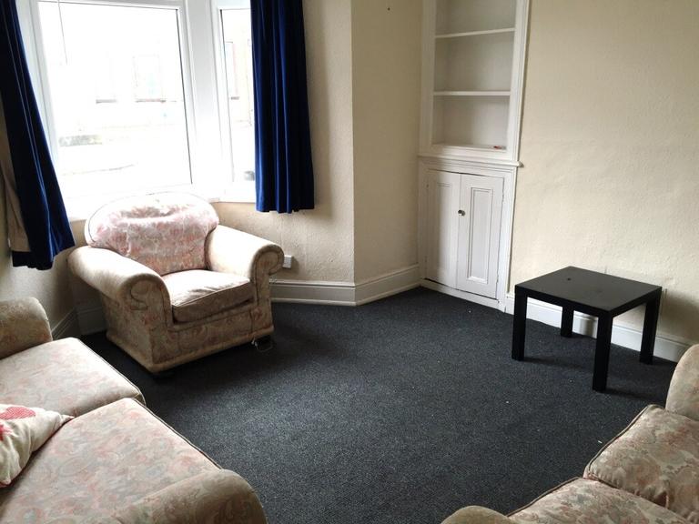 Longcross Street, Adamsdown, Cardiff, CF24 0JW