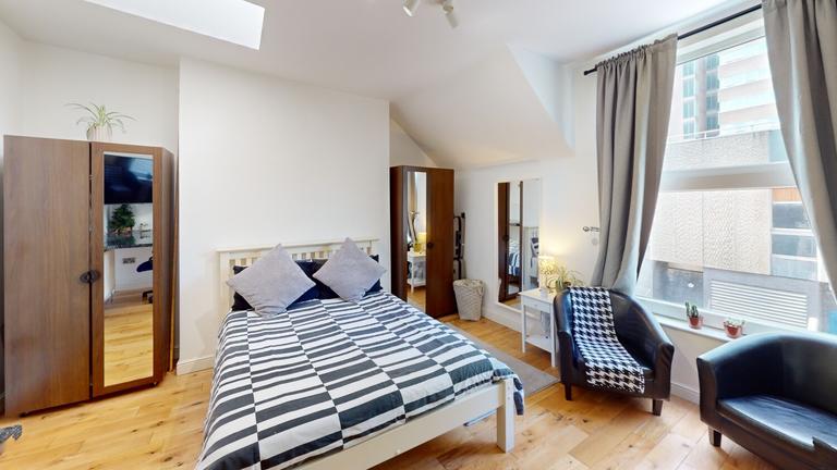 54 Glasshouse Street, Hockley, Nottingham, NG1 3LW