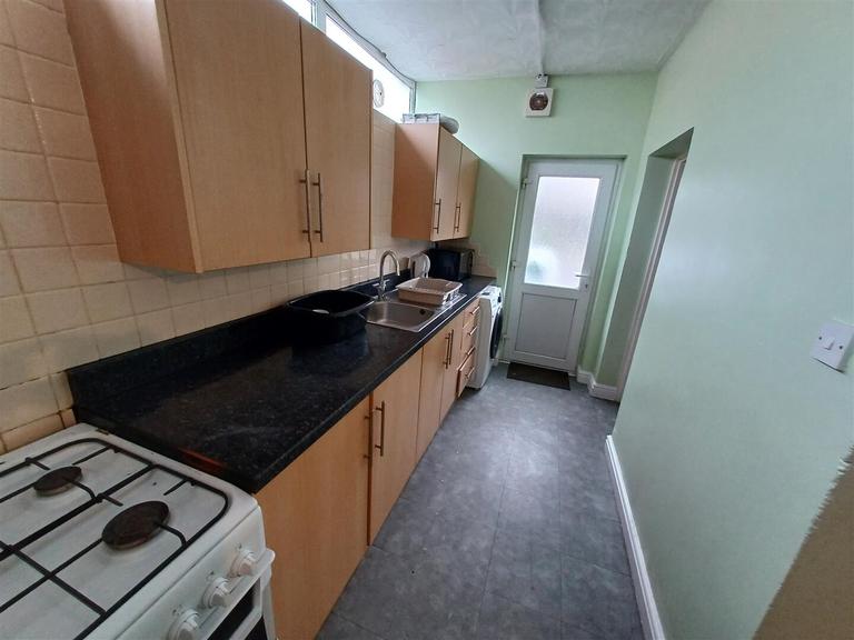 Queen Street, Treforest, Pontypridd, CF37 1RN