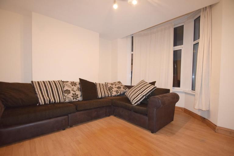 Strathnairn Street, Roath, Cardiff, CF24 3JN
