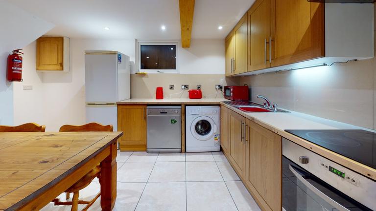 Quarry Street, Woodhouse, Leeds, LS6 2JU