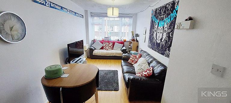 Queens Drive, Guildford, Surrey, GU2 9PP