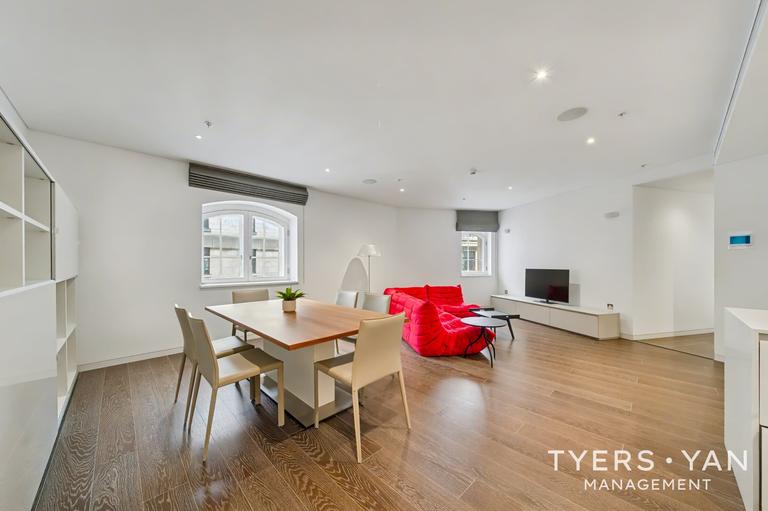 London, Wc2R, Soho, London, WC2R 1HA