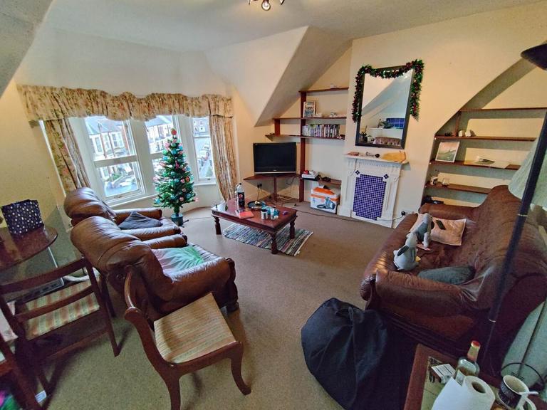 4 bedroom house for rent Lochaber Street, Top Flat, Cardiff, CF24 3LS