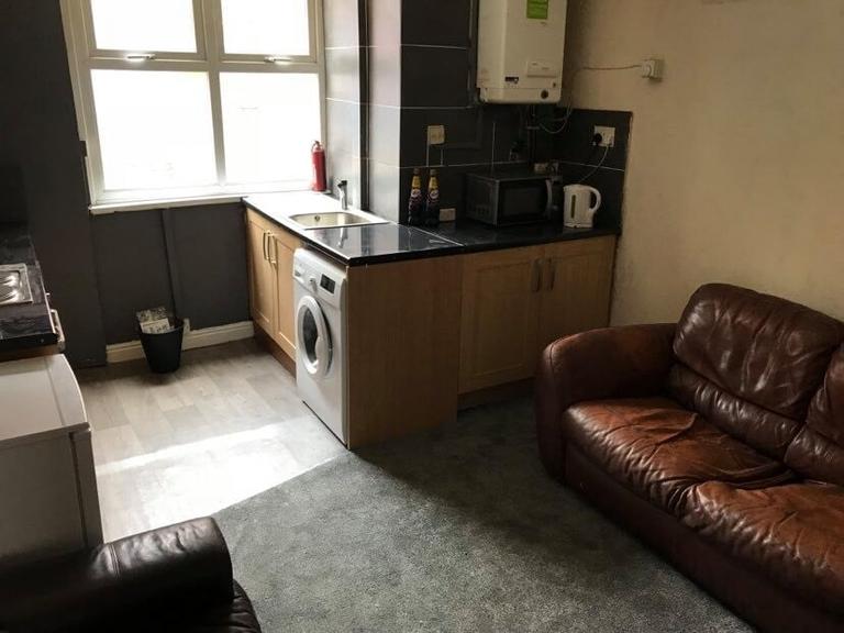 Jarrow Road, Ecclesall, Sheffield, S11 8YB