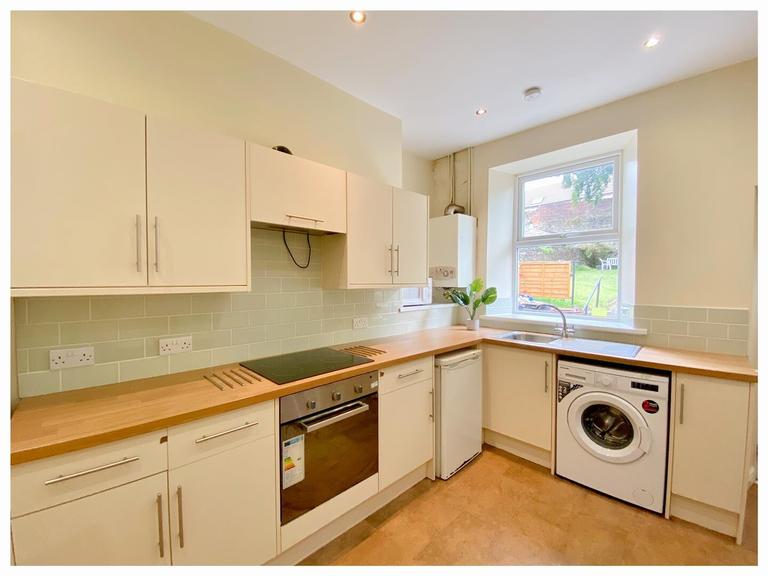 Burns Road, Crookesmoor, Sheffield, S6 3GL