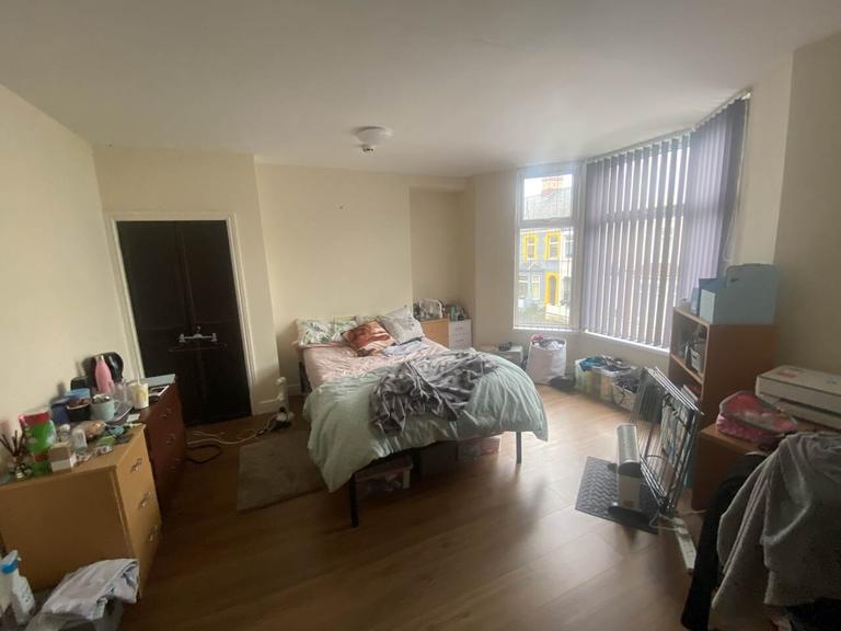 Mackintosh Place, Roath, Cardiff, CF24 4RL