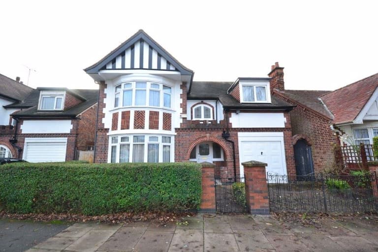 Stoughton Drive North, Highfields, Leicester, LE5 5UD