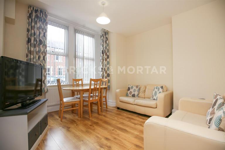 Windsor Terrace, Gosforth, Newcastle, NE3 1YL