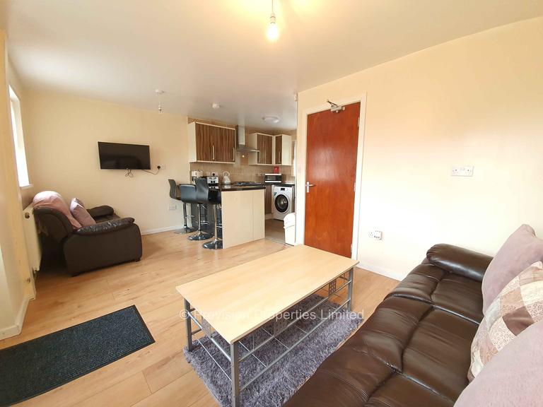 Howden Gardens Leeds, Hyde Park, Leeds, LS6 1SH