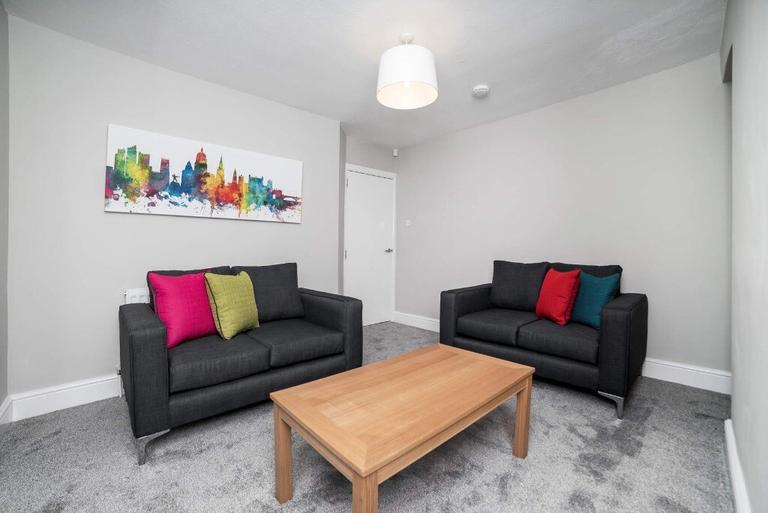 Cottesmore Road, Lenton, Nottingham, NG7 1QE