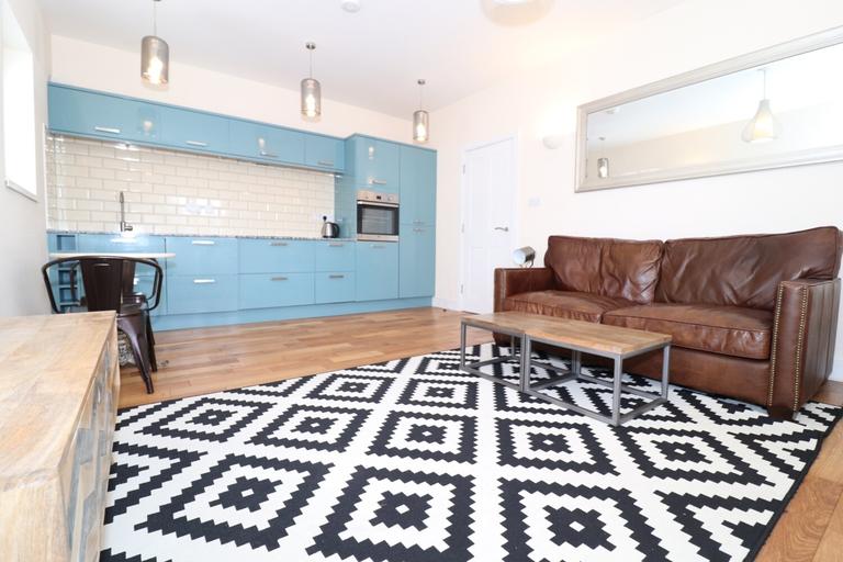 Howard Gardens, City Centre, Cardiff, CF24 0EF