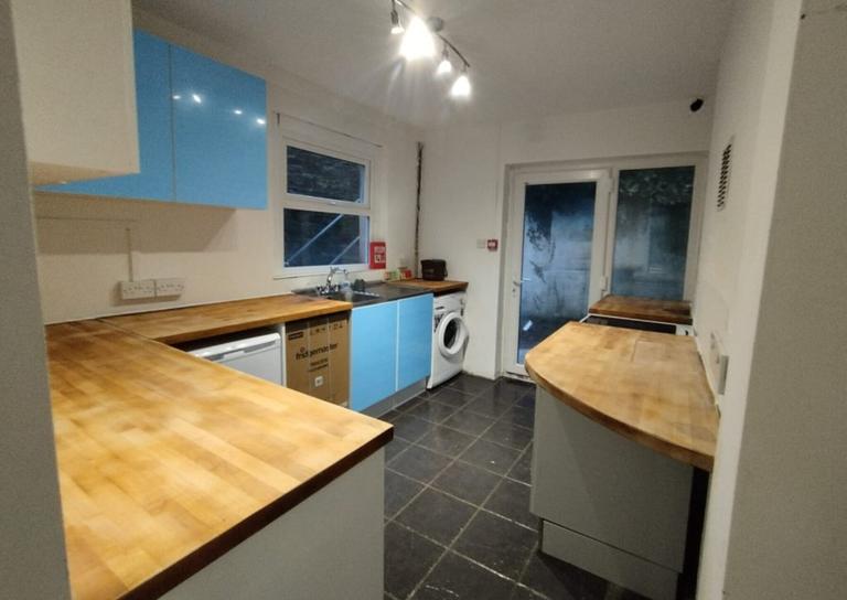 Hanover Street, Brynmill, Swansea, SA1 6BP