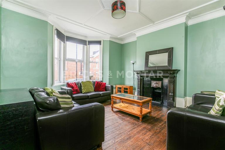 Queens Terrace, Jesmond, Newcastle, NE2 2PJ