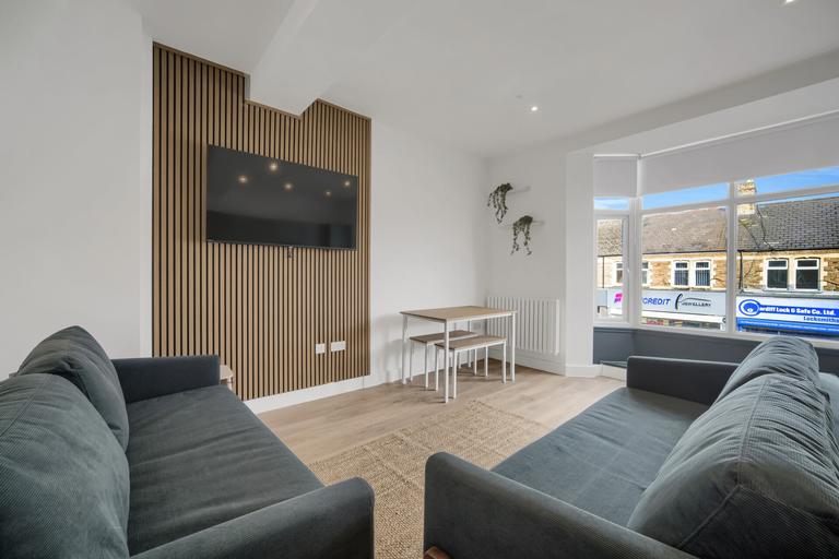 Albany Road, Roath, Cardiff, CF24 3RQ