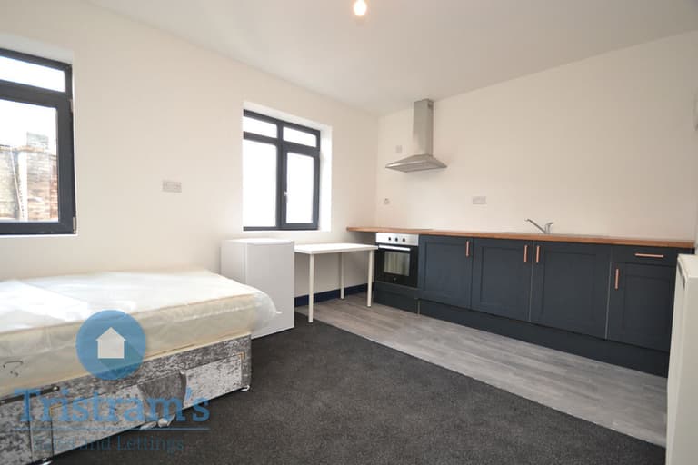 Peveril Street, Arboretum, Nottingham, NG7 4AJ